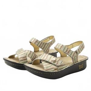 NEW ALEGRIA women's kelsi sandal in spumoni